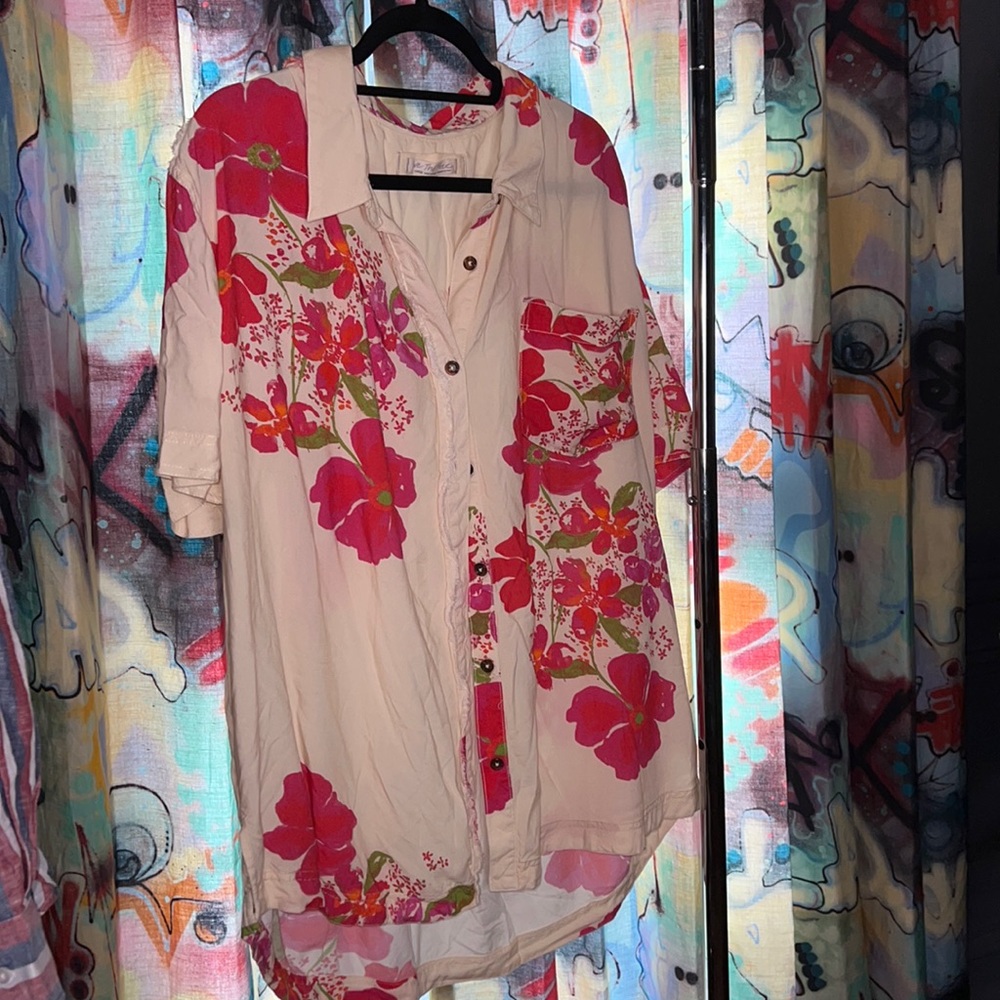 NWT We the Free Hawaiian shirt